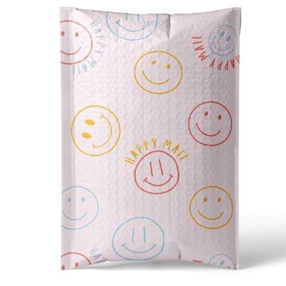 Poly Mailers Bubble mailers shipping bags and stickers - Picture 7 of 10